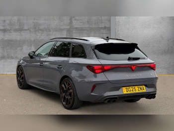 Used Cupra Leon 2025 for sale - 76190975: Photo