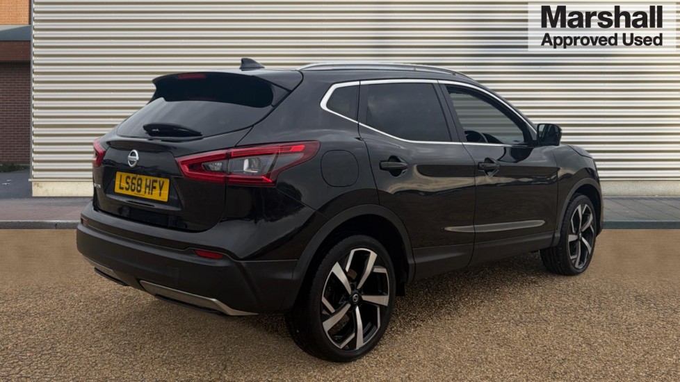 Used Nissan Qashqai 2018 for sale - 77010298: Photo 3