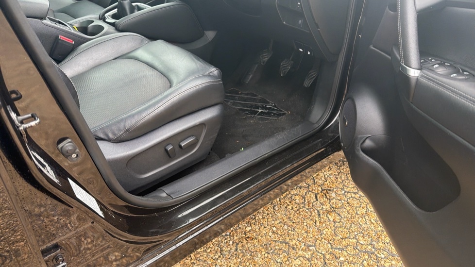 Used Nissan Qashqai 2018 for sale - 77010298: Photo 36