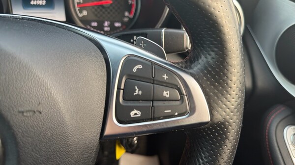 Used Mercedes-Benz GLC 2018 for sale - 76311936: Photo 22