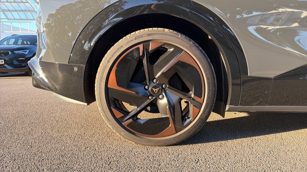 Used Cupra Tavascan 2025 for sale - 76092047: Photo 18