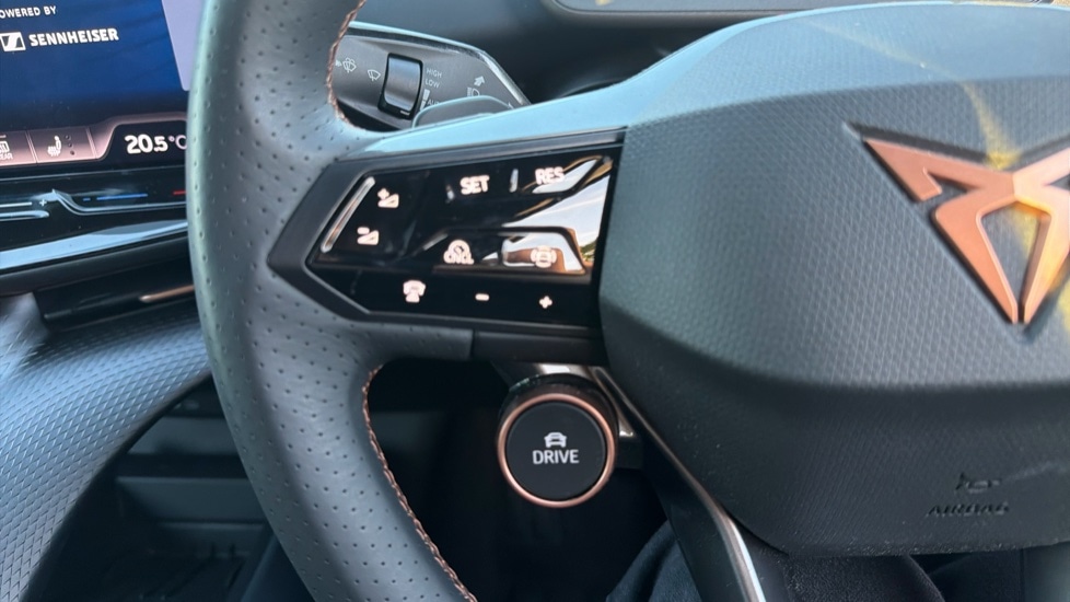 Used Cupra Tavascan 2025 for sale - 76092047: Photo 30