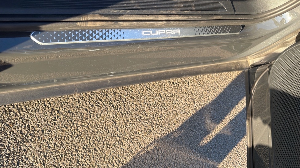 Used Cupra Tavascan 2025 for sale - 76092047: Photo 40