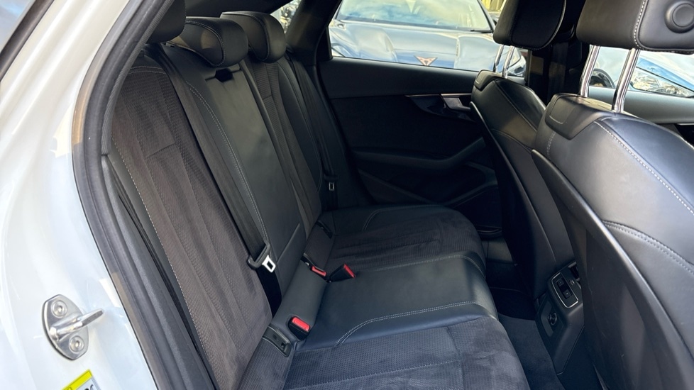 Used Audi A4 2018 for sale - 76355084: Photo 14