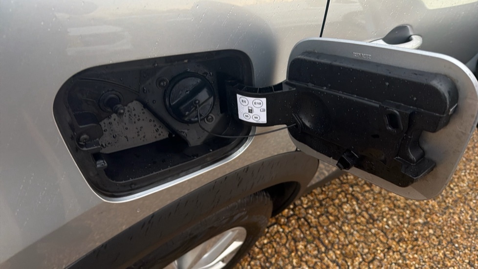 Used Renault Captur 2022 for sale - 76519326: Photo 21