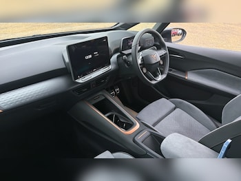 Used Cupra Born 2025 for sale - 76312351: Photo