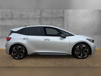 Used Cupra Born 2025 for sale - 76312351: Photo