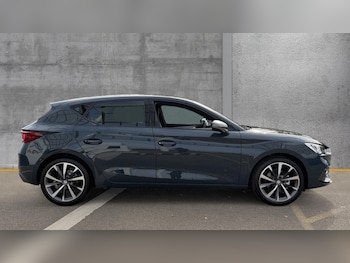 Used SEAT Leon 2025 for sale - 76130569: Photo 4