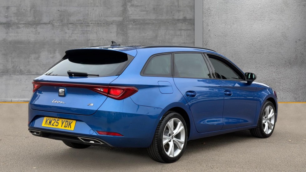 Used SEAT Leon 2025 for sale - 76452169: Photo 8