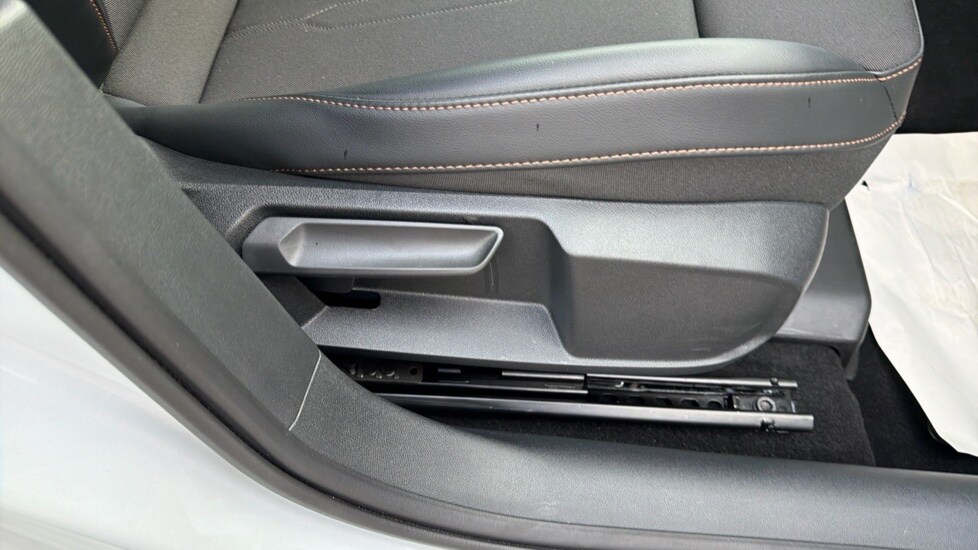 Used Cupra Leon 2025 for sale - 76234175: Photo 36