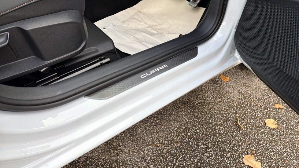 Used Cupra Leon 2025 for sale - 76234175: Photo 38