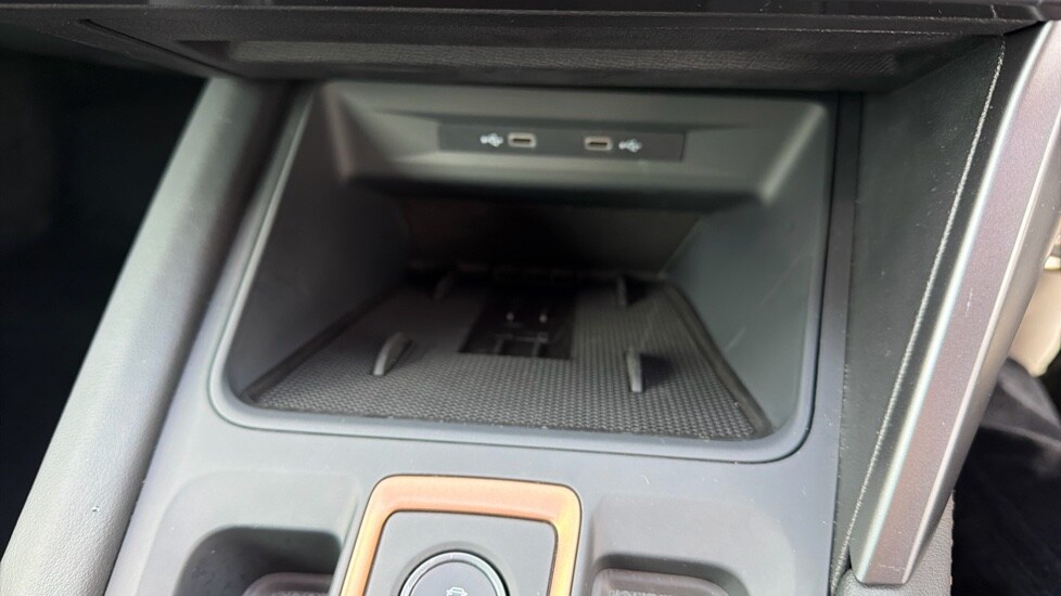 Used Cupra Leon 2025 for sale - 76234175: Photo 43