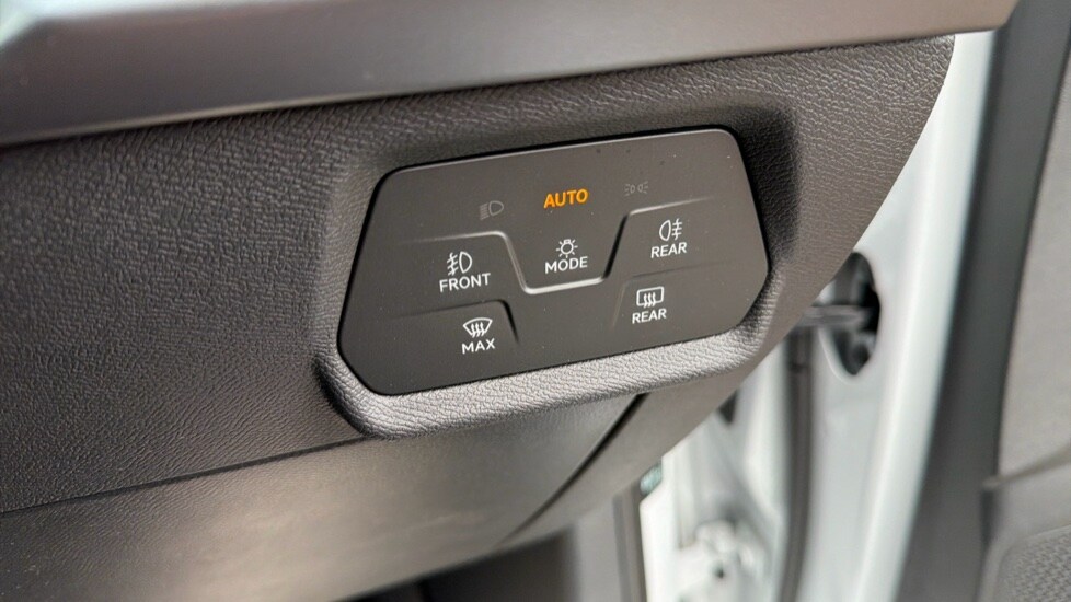 Used Cupra Leon 2025 for sale - 76234175: Photo 48