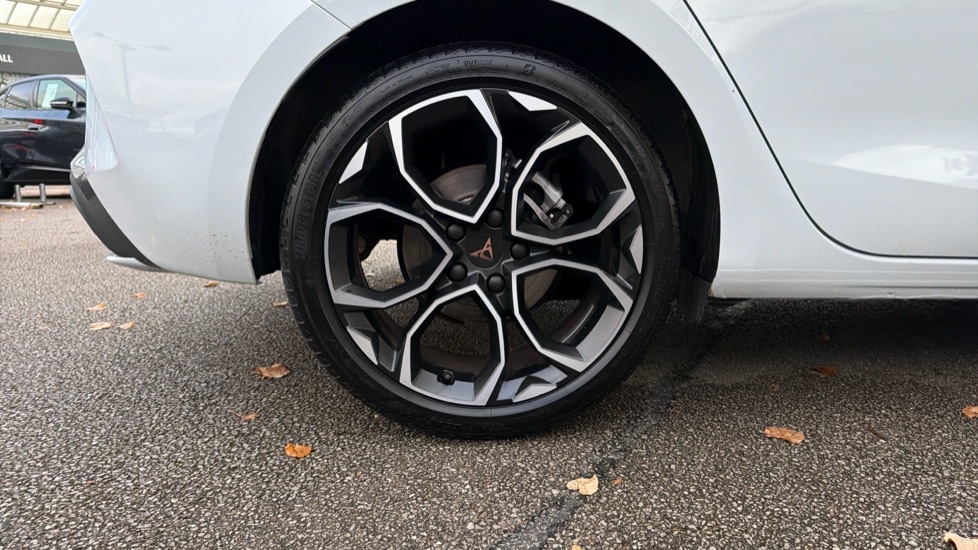 Used Cupra Leon 2025 for sale - 76234175: Photo 5