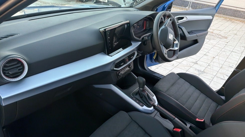 Used SEAT Arona 2025 for sale - 76130694: Photo 2