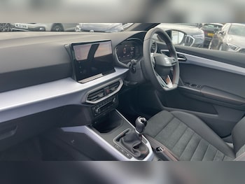 Used SEAT Arona 2025 for sale - 76874497: Photo