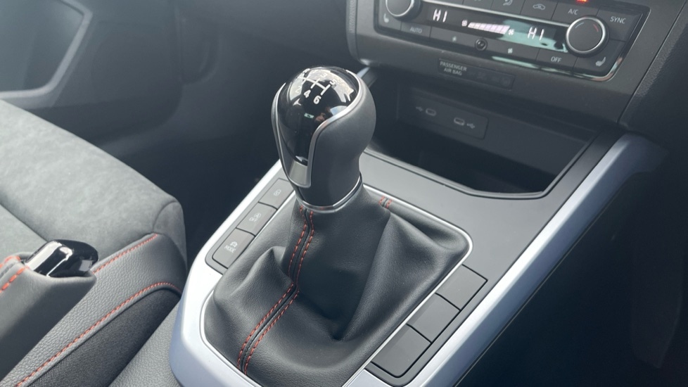 Used SEAT Arona 2025 for sale - 76874497: Photo 32