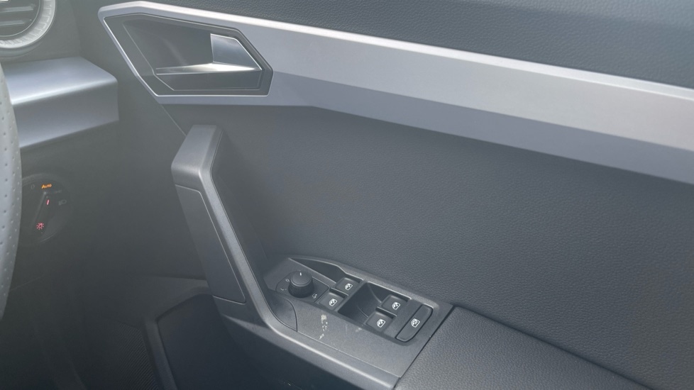 Used SEAT Arona 2025 for sale - 76874497: Photo 33