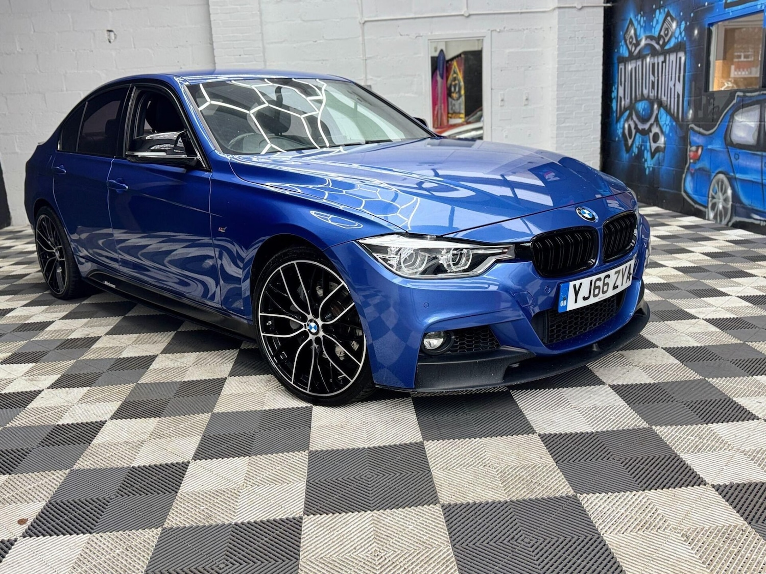 Used BMW 3 Series 2016 for sale - 76590396: Photo 1