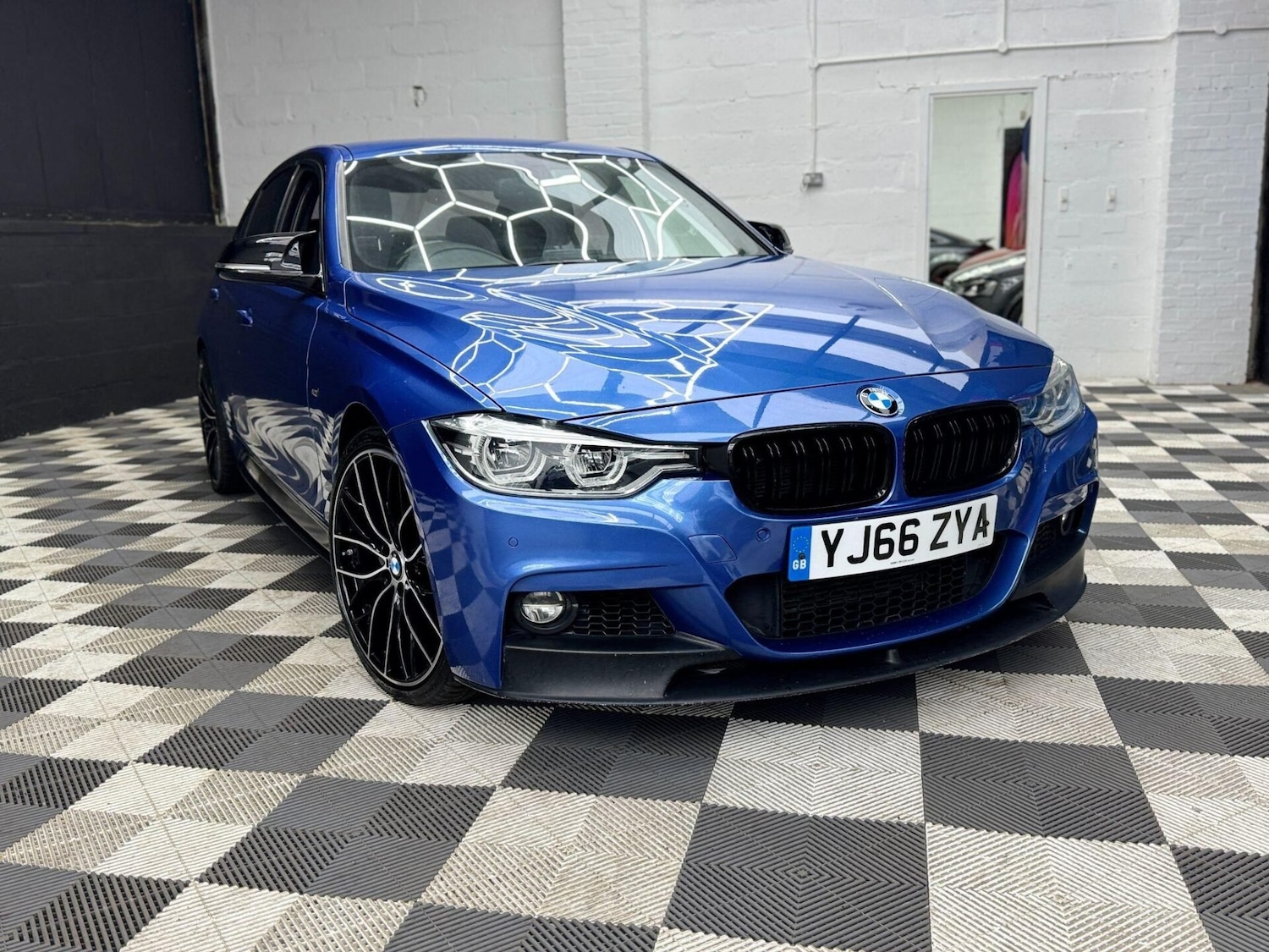 Used BMW 3 Series 2016 for sale - 76590396: Photo 10