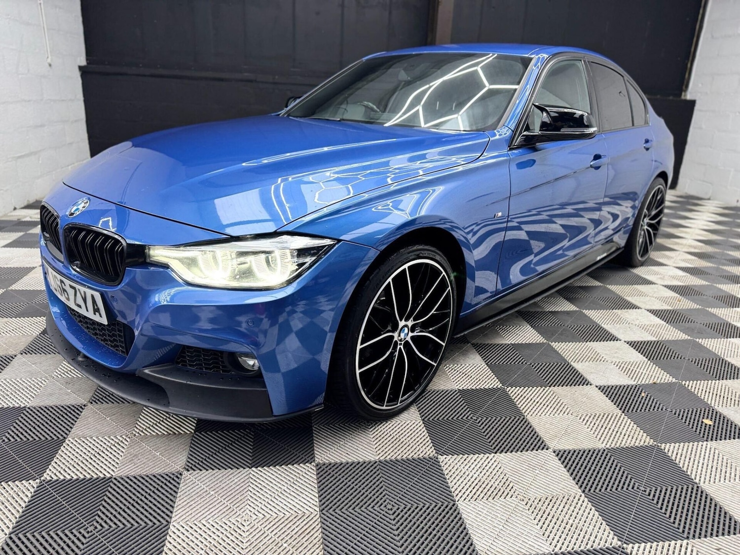 Used BMW 3 Series 2016 for sale - 76590396: Photo 19