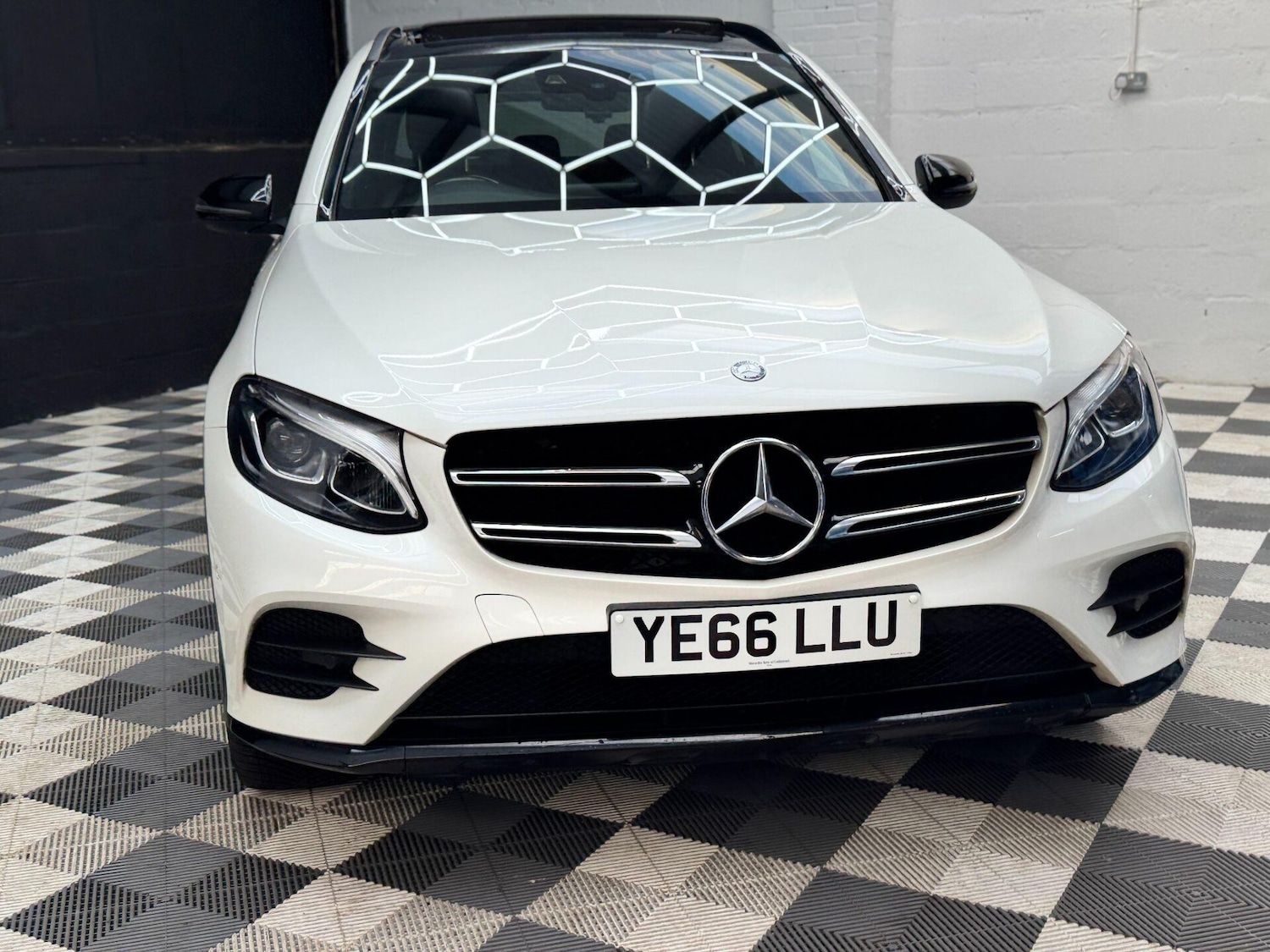 Used Mercedes-Benz GLC 2017 for sale - 76778171: Photo 18