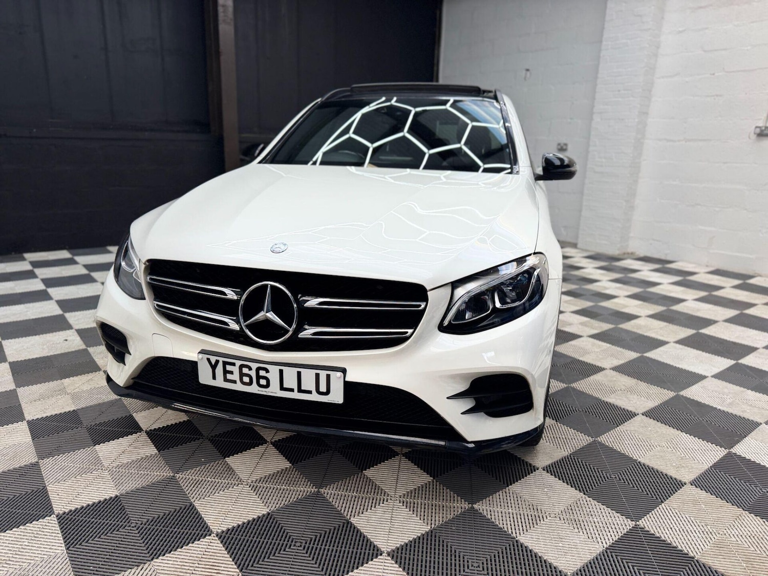 Used Mercedes-Benz GLC 2017 for sale - 76778171: Photo 21