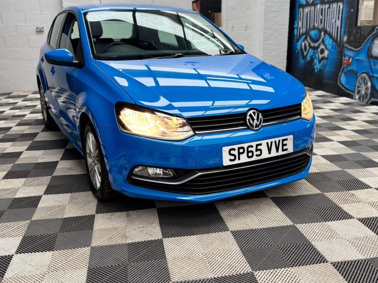 Used Volkswagen Polo 2015 for sale - 76600022: Photo 3