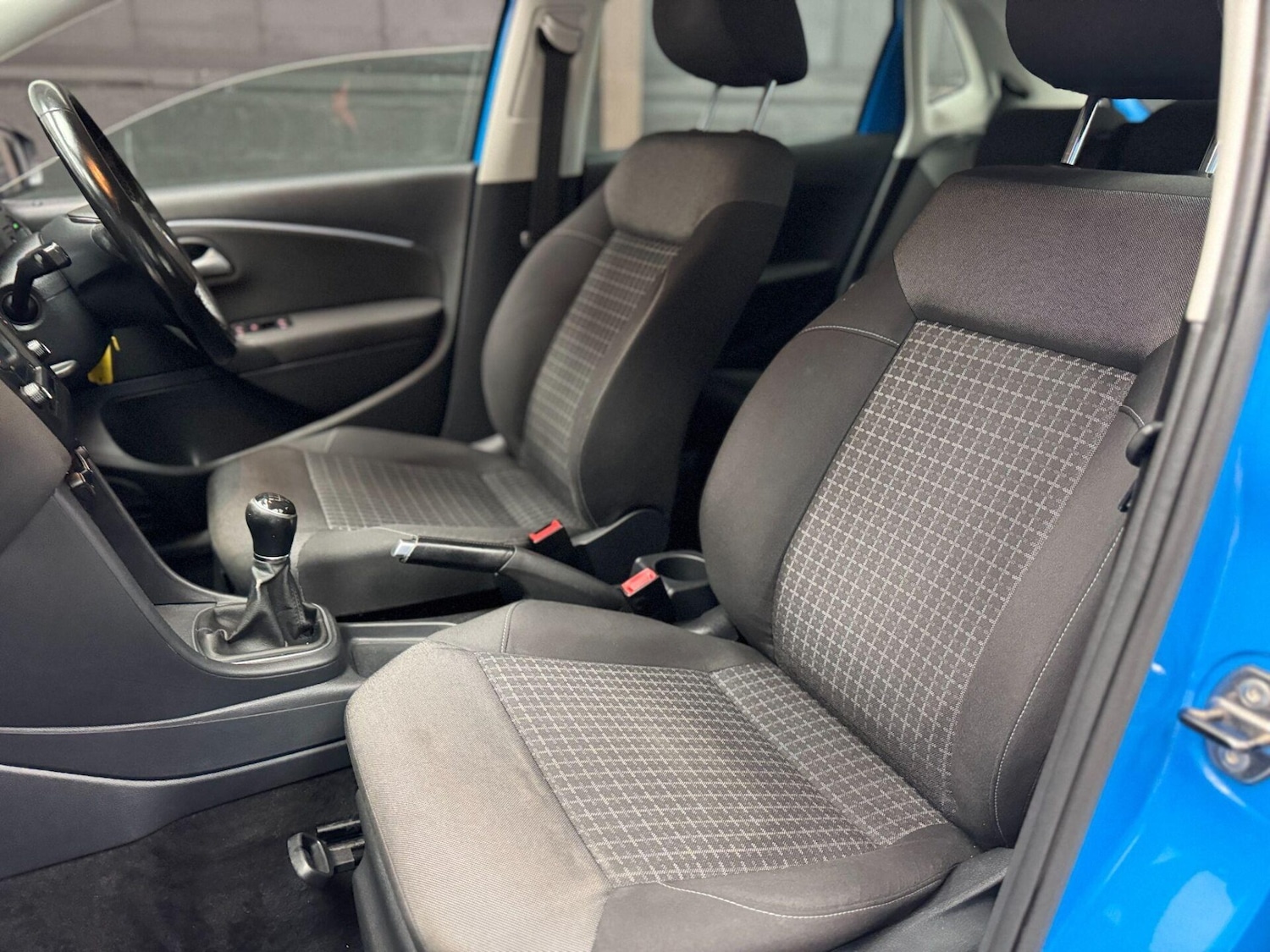 Used Volkswagen Polo 2015 for sale - 76600022: Photo 46