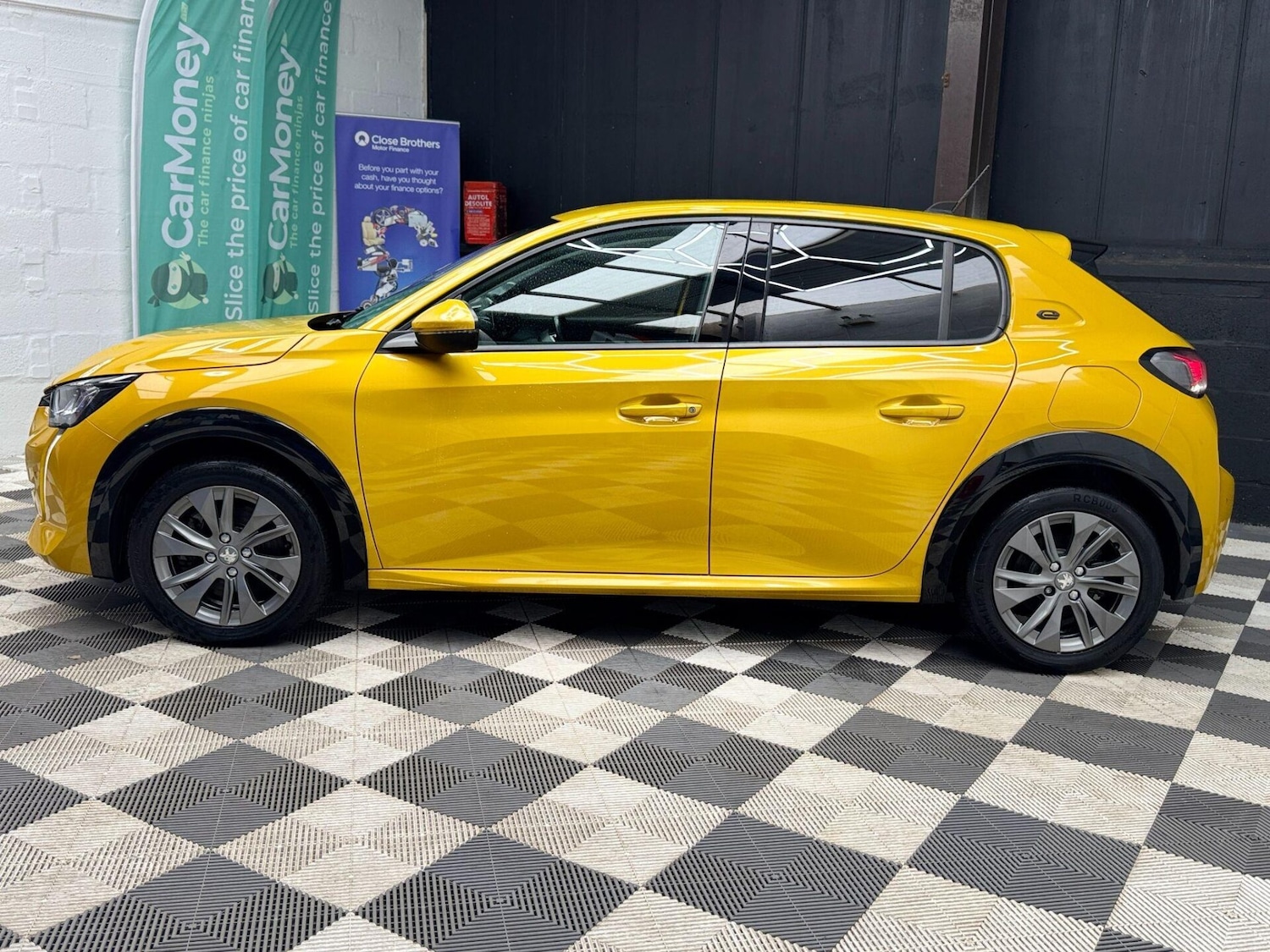 Used Peugeot 208 2020 for sale - 77351290: Photo 23
