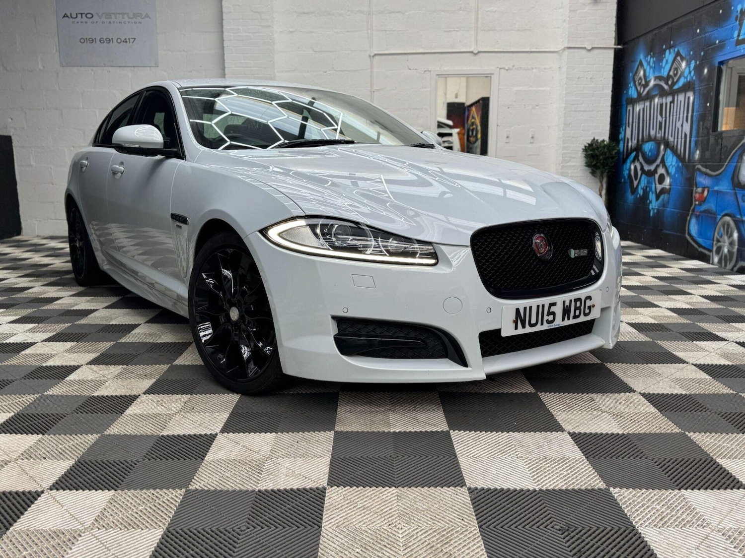 Used Jaguar XF 2015 for sale - 77208700: Photo 10