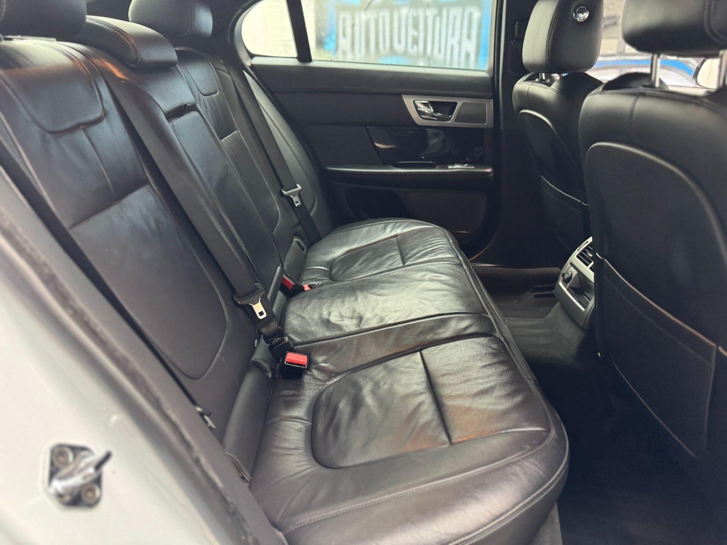 Used Jaguar XF 2015 for sale - 77208700: Photo 18