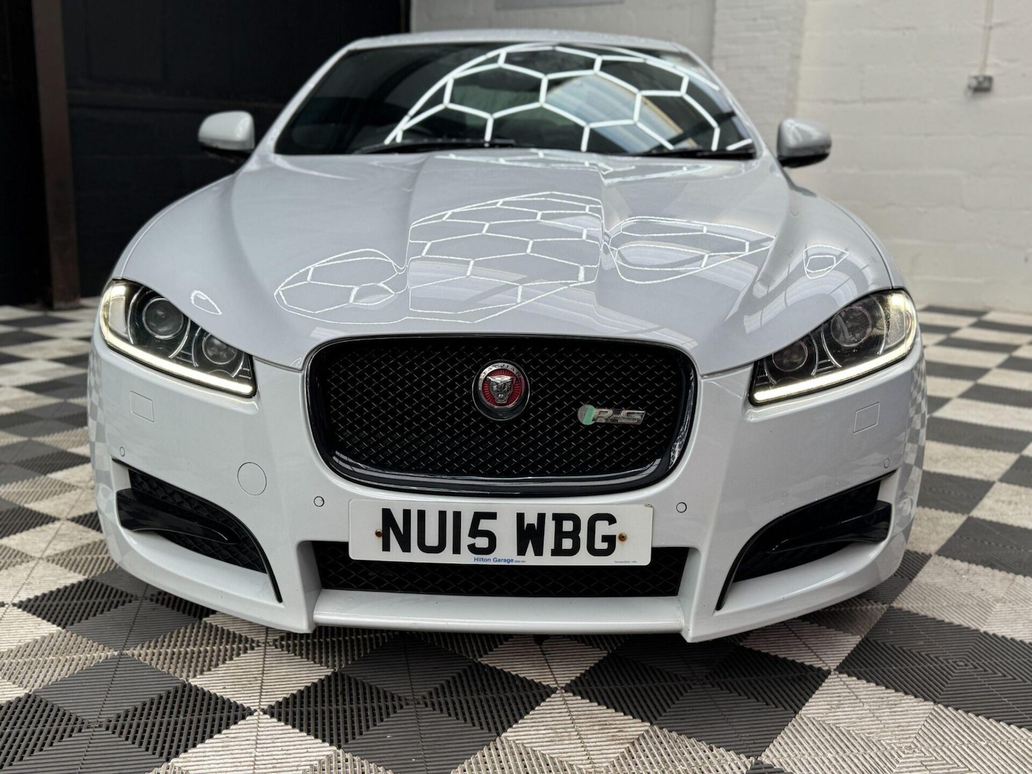Used Jaguar XF 2015 for sale - 77208700: Photo 3