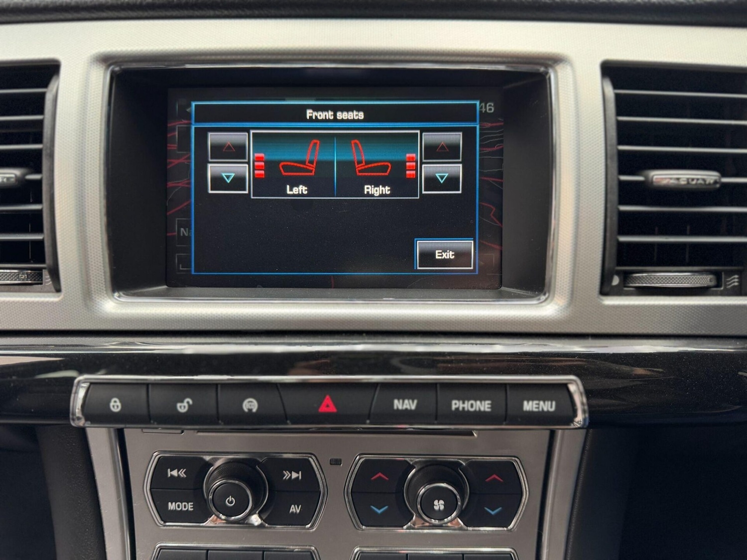 Used Jaguar XF 2015 for sale - 77208700: Photo 31