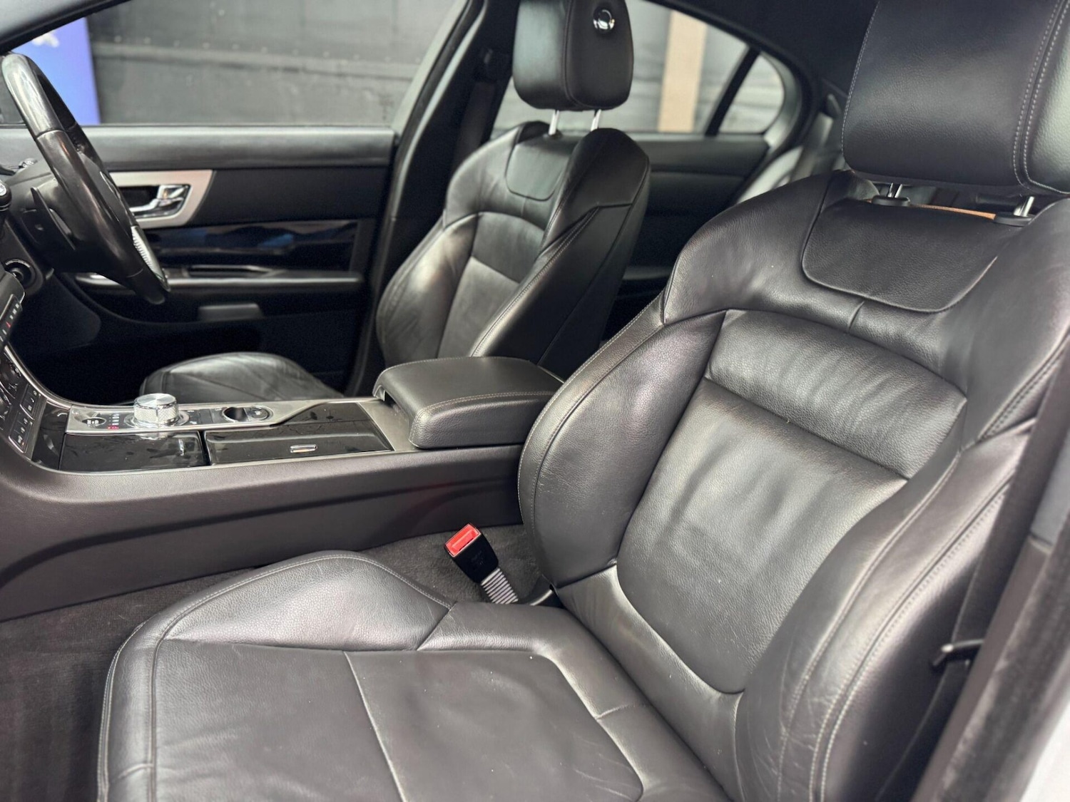 Used Jaguar XF 2015 for sale - 77208700: Photo 36