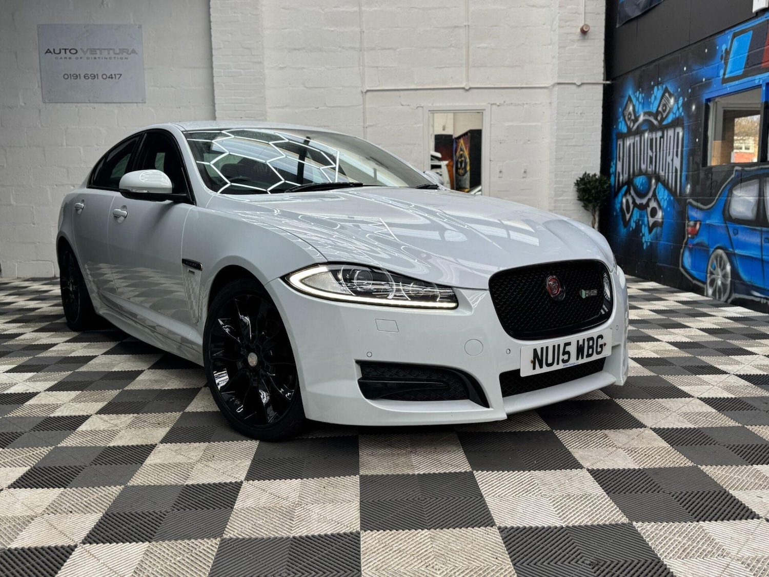 Used Jaguar XF 2015 for sale - 77208700: Photo 9