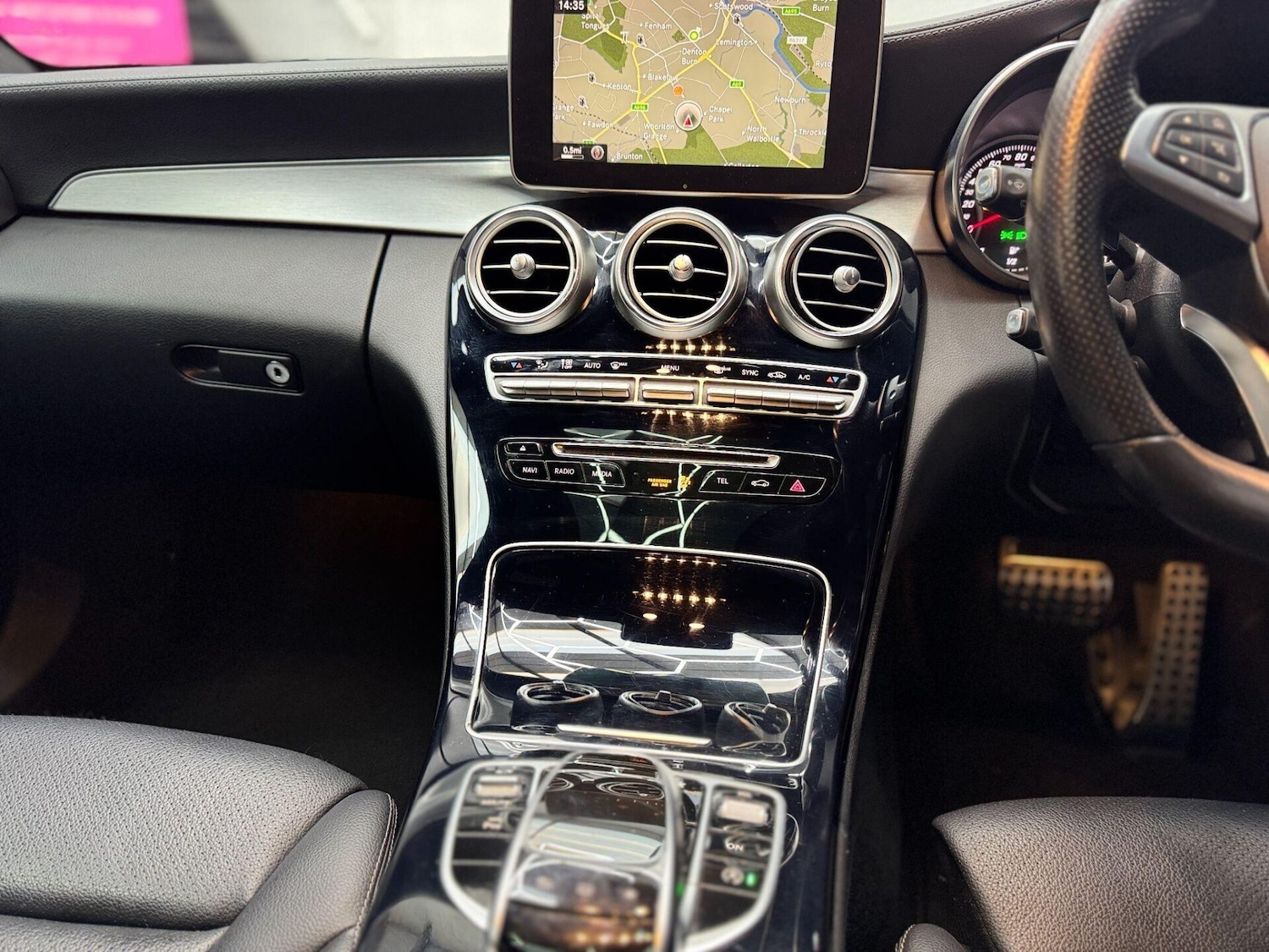 Used Mercedes-Benz C Class 2015 for sale - 76909333: Photo 22