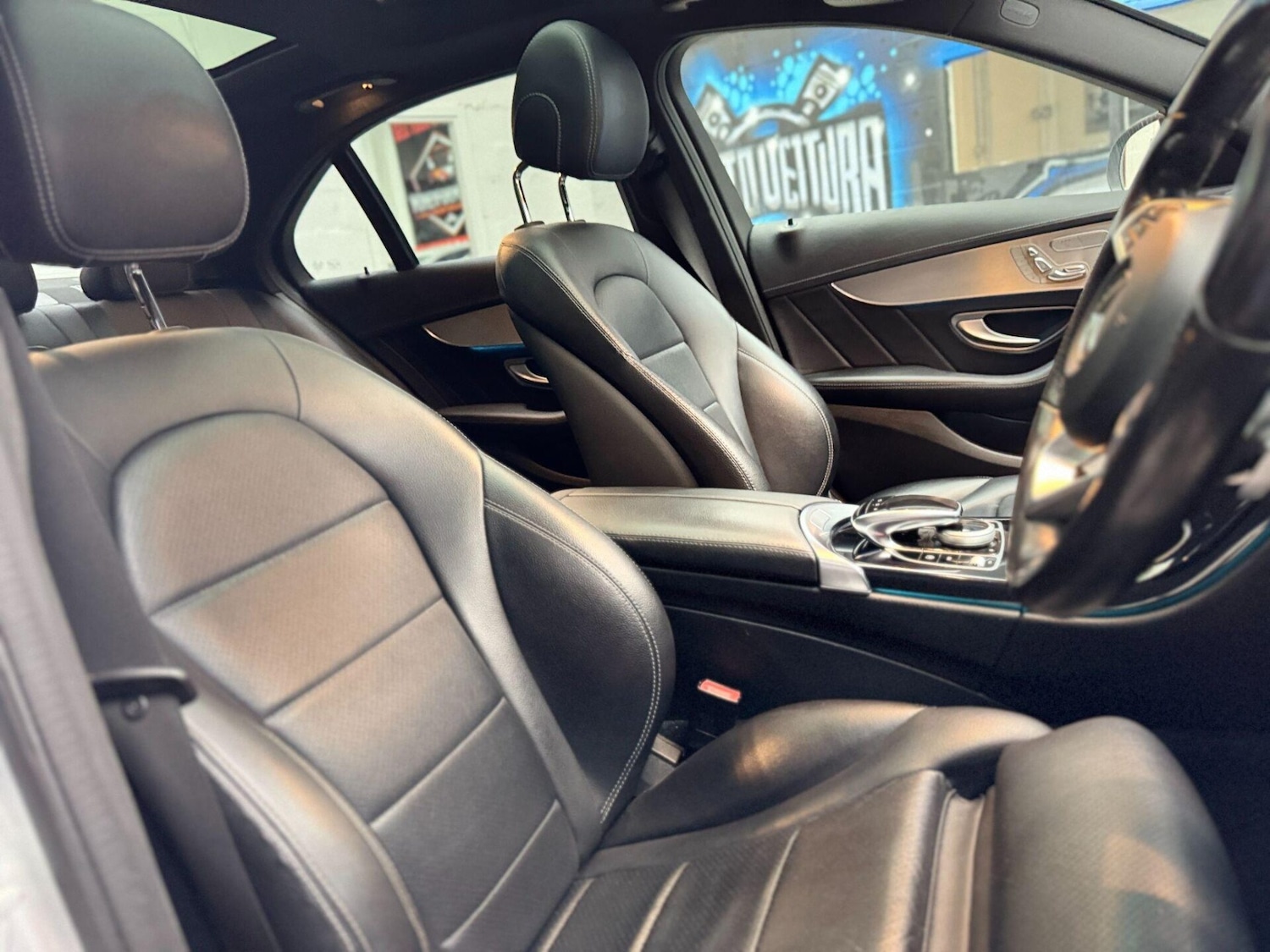 Used Mercedes-Benz C Class 2015 for sale - 76909333: Photo 25