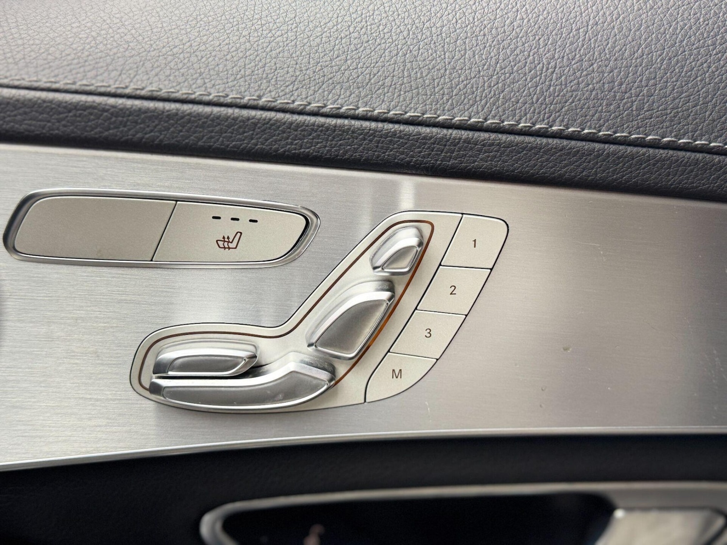 Used Mercedes-Benz C Class 2015 for sale - 76909333: Photo 28