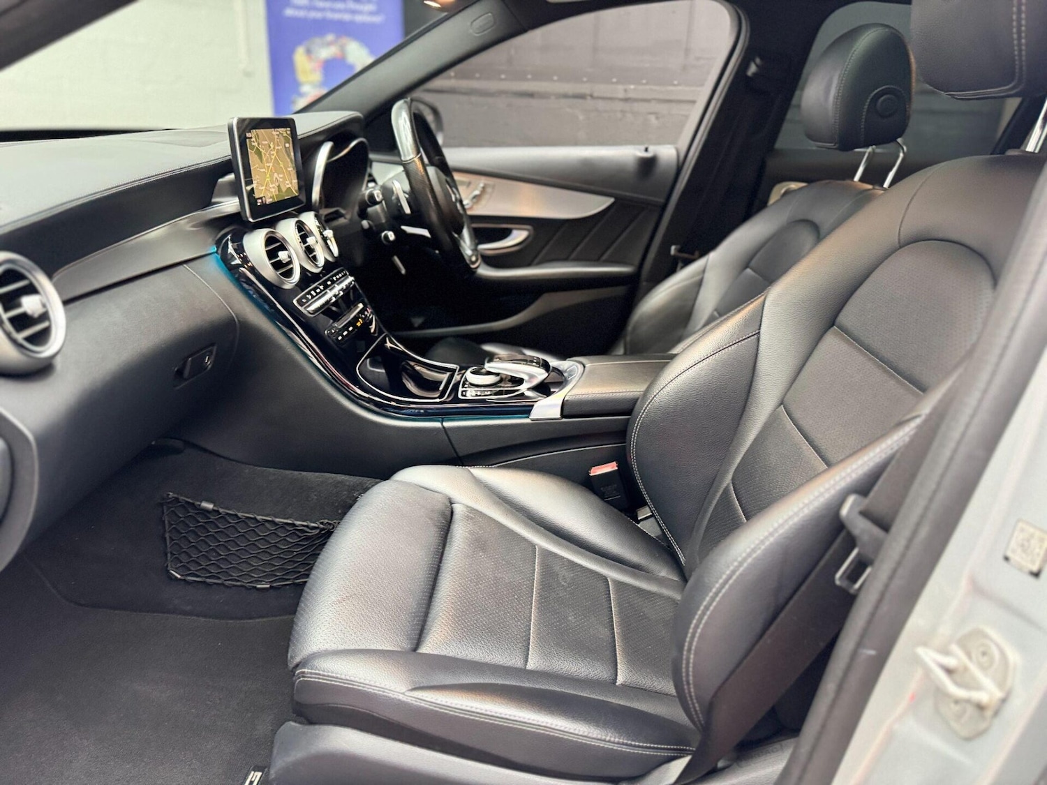 Used Mercedes-Benz C Class 2015 for sale - 76909333: Photo 40