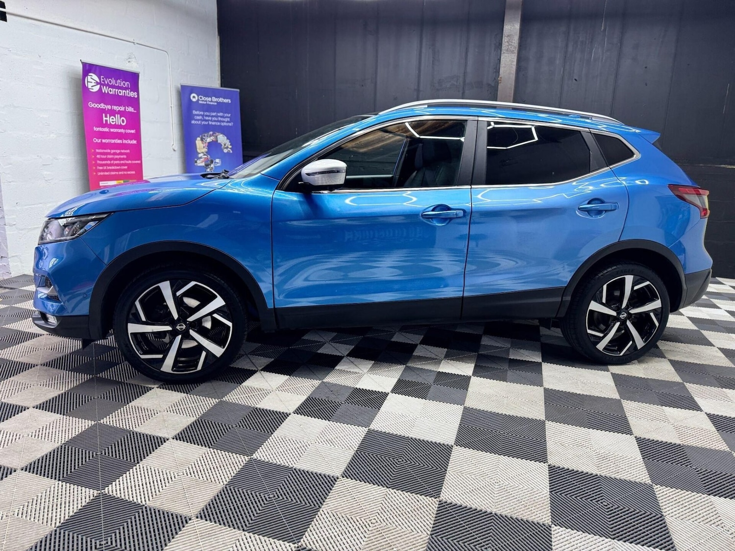 Used Nissan Qashqai 2017 for sale - 76637332: Photo 10