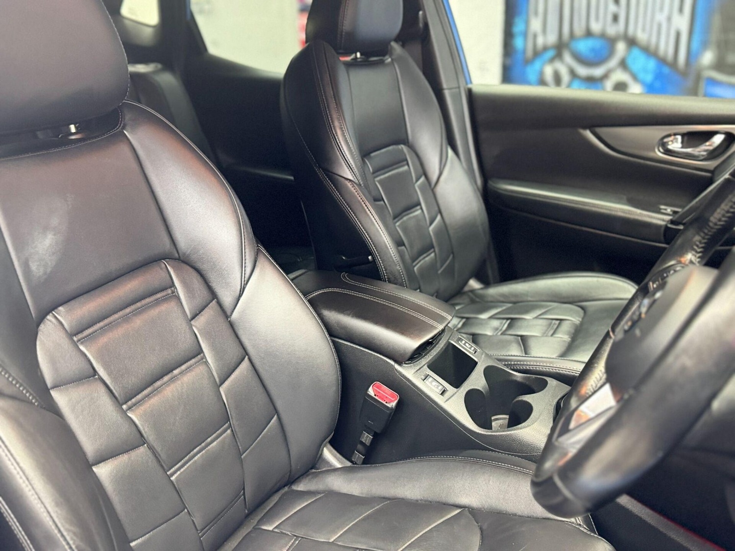 Used Nissan Qashqai 2017 for sale - 76637332: Photo 21