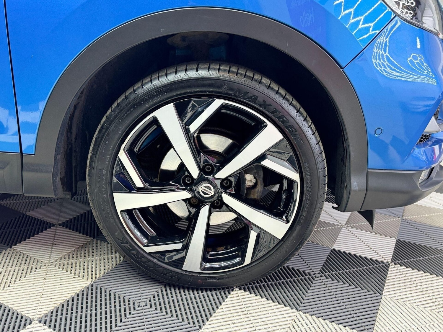 Used Nissan Qashqai 2017 for sale - 76637332: Photo 25