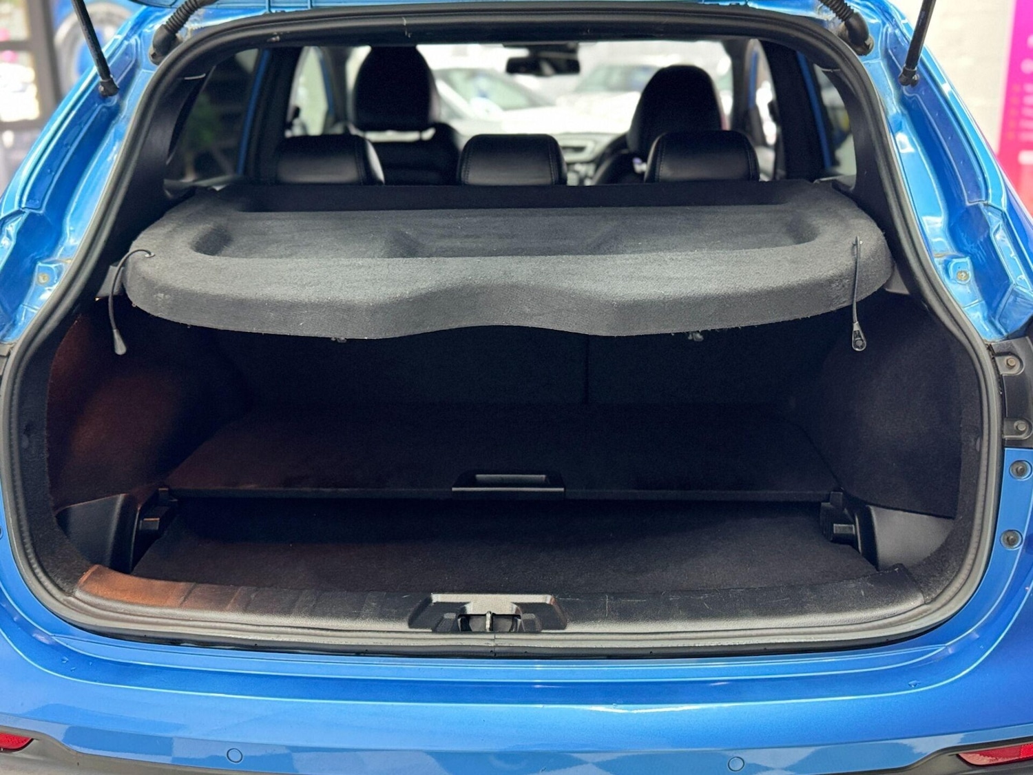 Used Nissan Qashqai 2017 for sale - 76637332: Photo 27