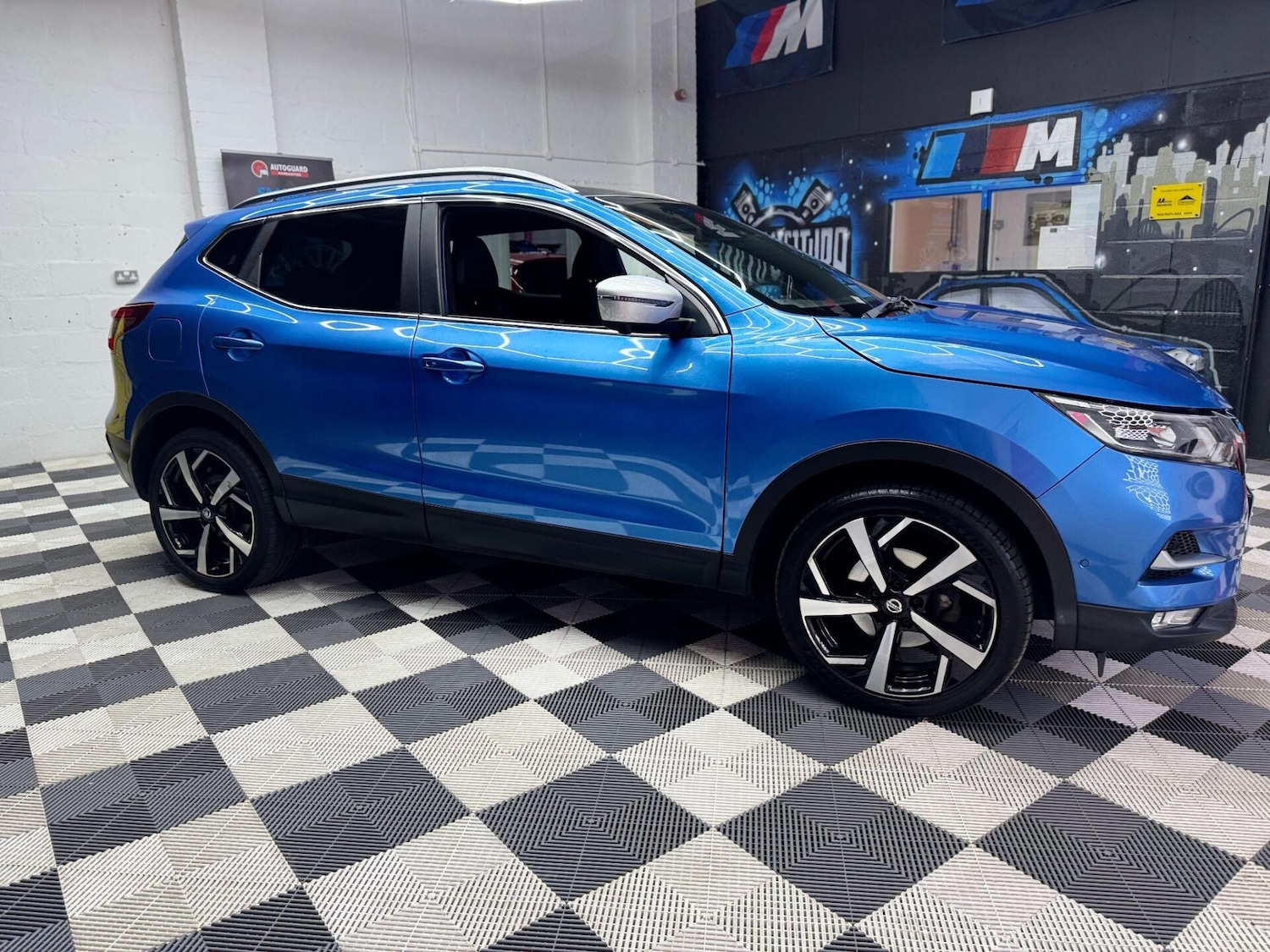 Used Nissan Qashqai 2017 for sale - 76637332: Photo 32