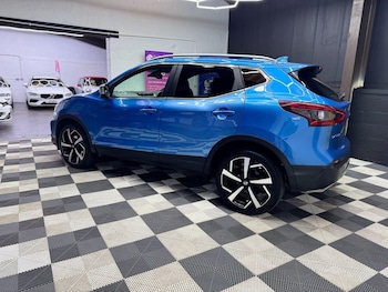 Used Nissan Qashqai 2017 for sale - 76637332: Photo