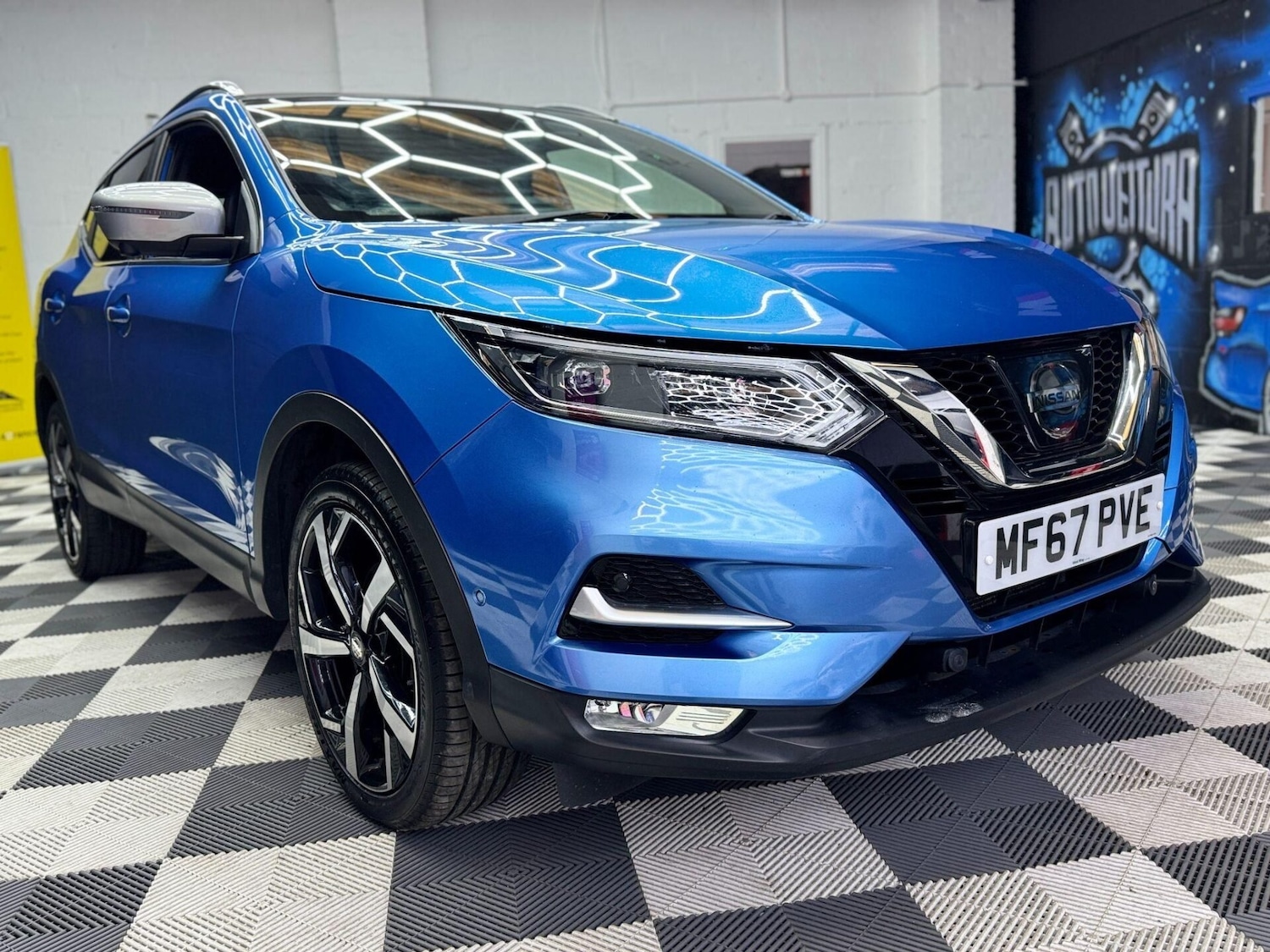 Used Nissan Qashqai 2017 for sale - 76637332: Photo 4