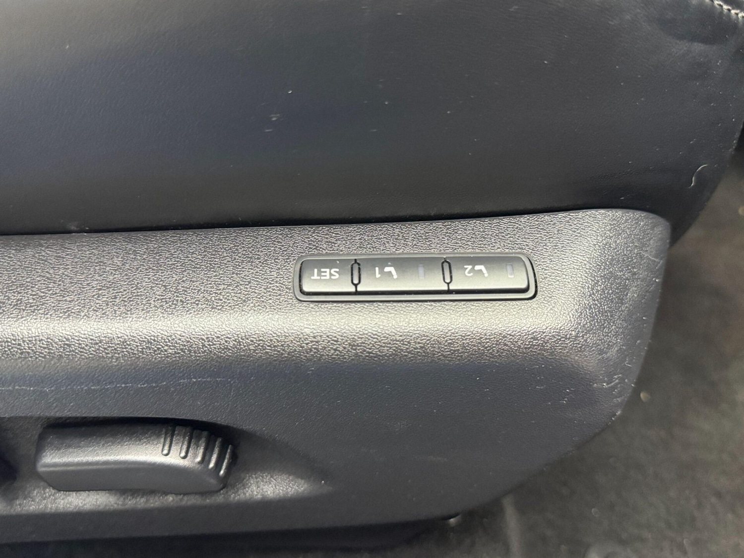 Used Nissan Qashqai 2017 for sale - 76637332: Photo 48