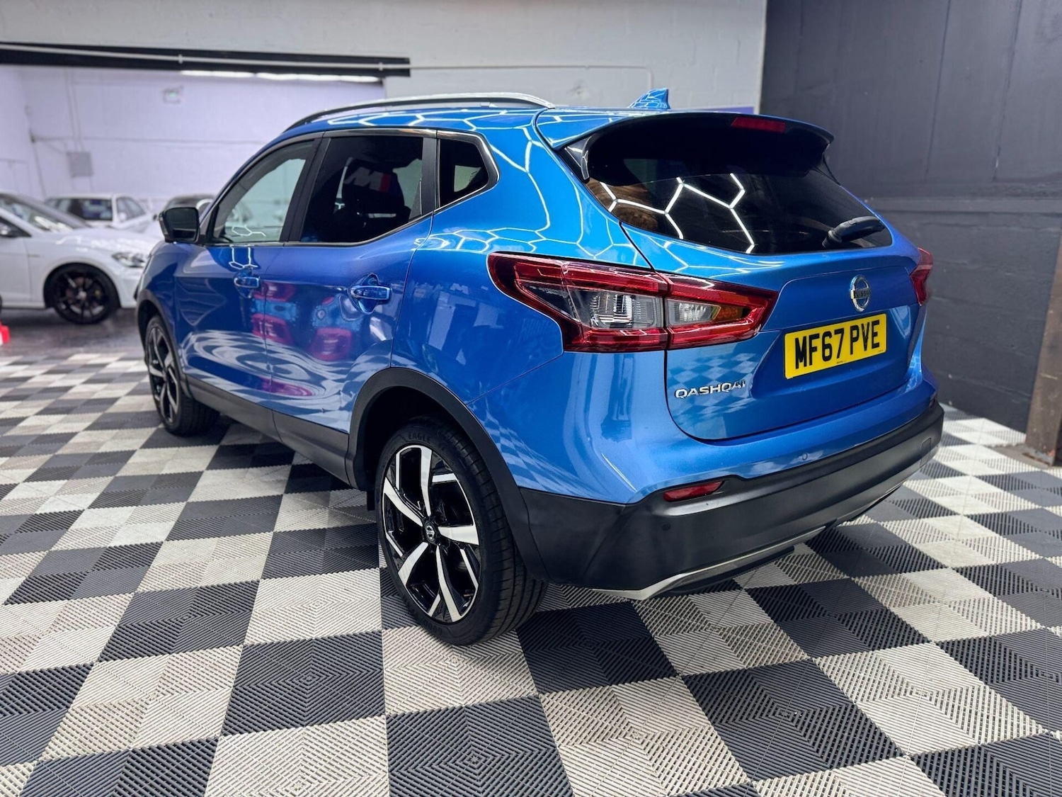 Used Nissan Qashqai 2017 for sale - 76637332: Photo 7