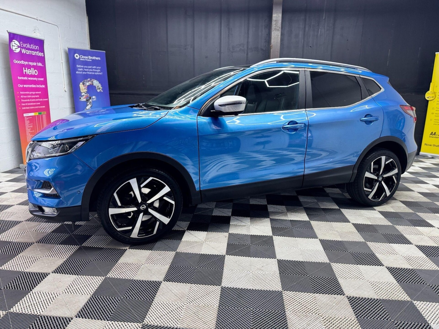 Used Nissan Qashqai 2017 for sale - 76637332: Photo 8